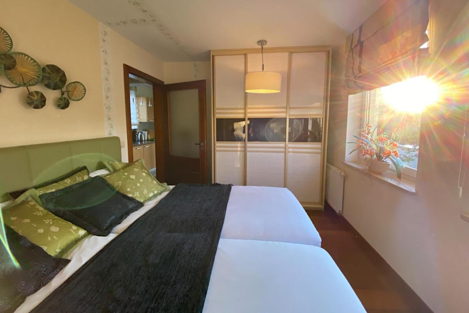 Seaside Apartment With Parking & Ac - 150 M To The Beach By Noclegi Renters Miedzyzdroje Exteriör bild