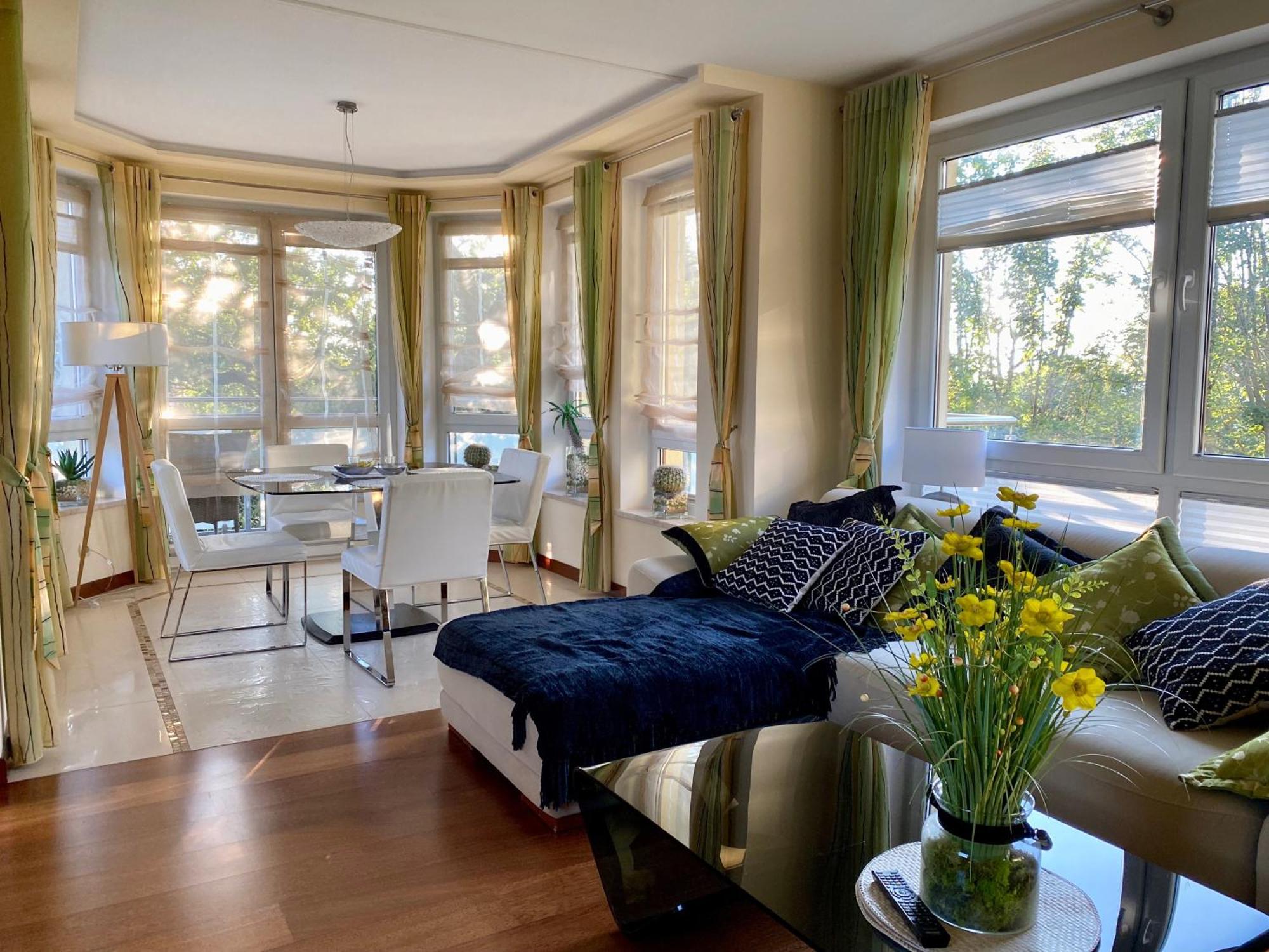 Seaside Apartment With Parking & Ac - 150 M To The Beach By Noclegi Renters Miedzyzdroje Exteriör bild